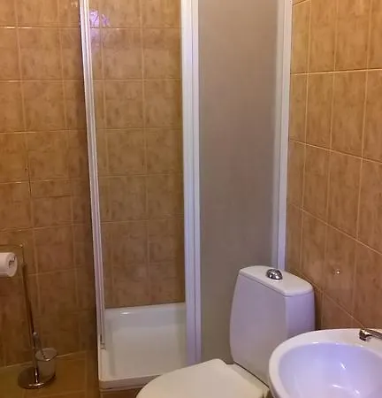 Cheap And Chic Riga Room photo