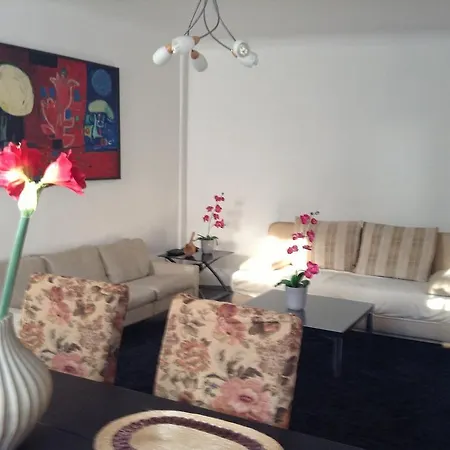 Cheap And Chic Riga Room photo